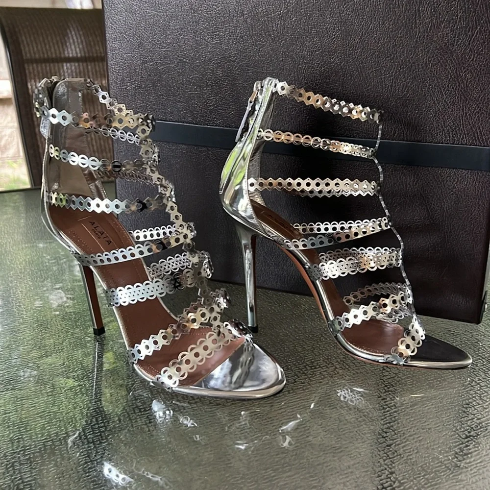 Alaia Leather Cage Shoes - Picture 11 of 12